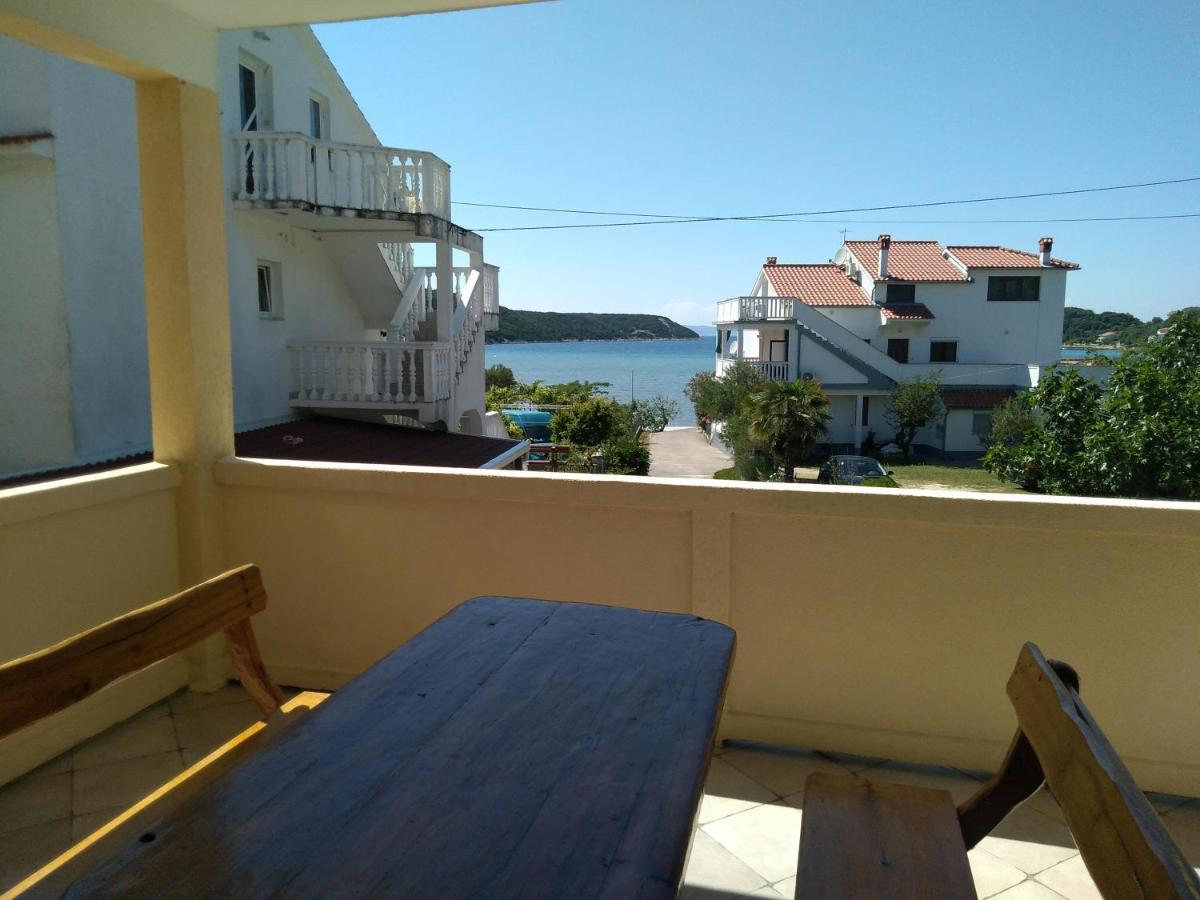 Apartments Kampor Damira Rab Town Exterior foto